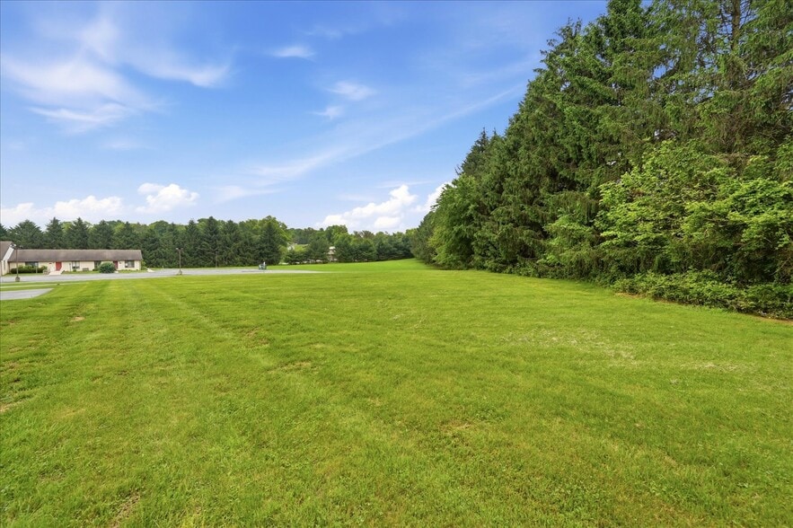More Photos Of Street Of Dreams, Martinsburg Land For Sale