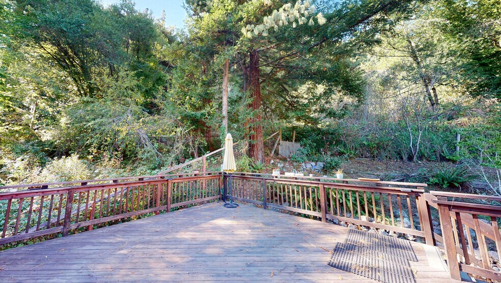 More Photos Of 380 Bohemian Hwy, Sebastopol Storefront Retail Residential For Sale