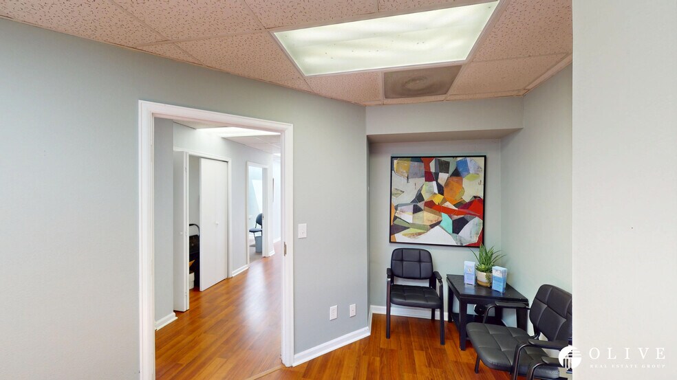 More Photos Of 1511 E Boulder St, Colorado Springs Medical For Sale