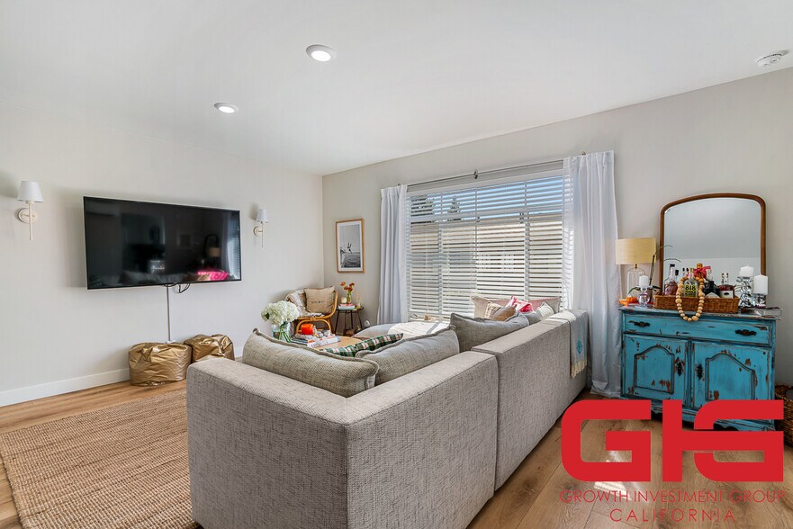 More Photos Of 239 S Madison Ave, Pasadena Apartments For Sale