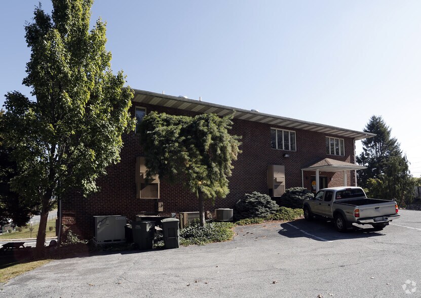 More Photos Of 55 S Progress Ave, Harrisburg Office For Sale