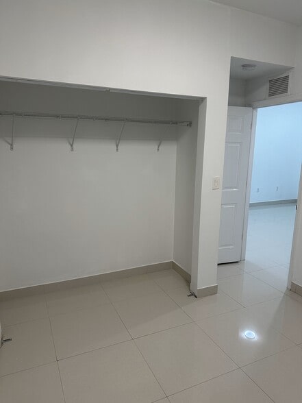 More Photos Of 620 W 29th St, Hialeah Apartments For Sale