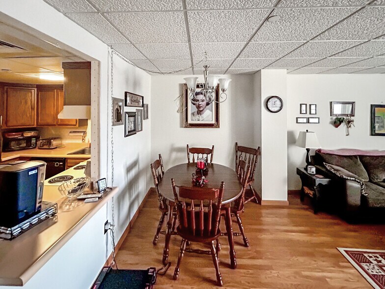 More Photos Of 201 3rd St, Parkersburg Office For Sale