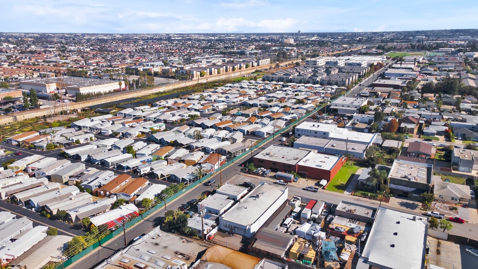 More Photos Of 17807 S Hobart Blvd, Gardena Warehouse For Sale