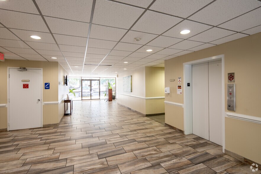 More Photos Of 1001 Navaho Dr, Raleigh Office For Lease
