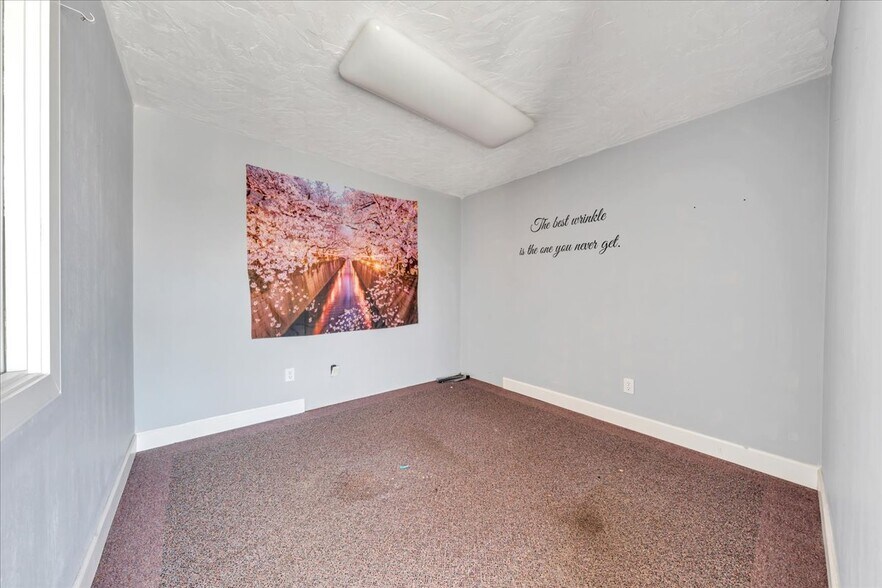 More Photos Of 13105 Booker T Washington Hwy, Hardy Freestanding For Lease