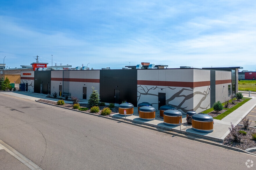 More Photos Of 184 Leva, Red Deer County Storefront For Lease