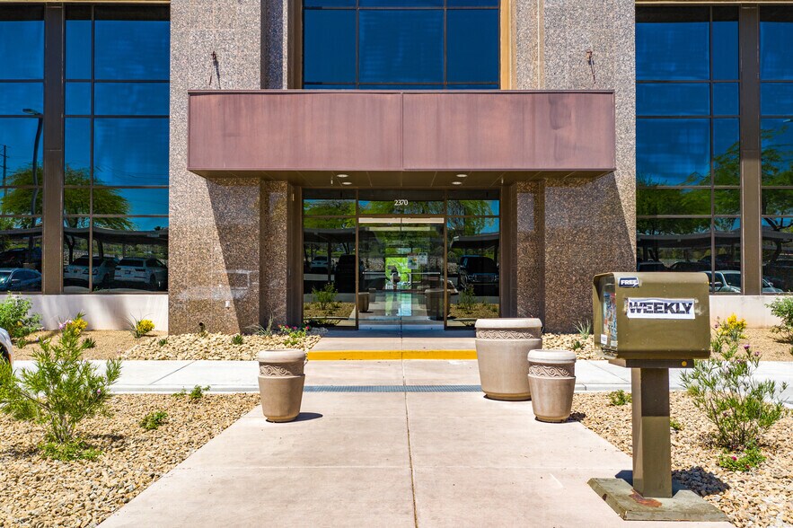 More Photos Of 2370 Corporate Cir, Henderson Office For Lease
