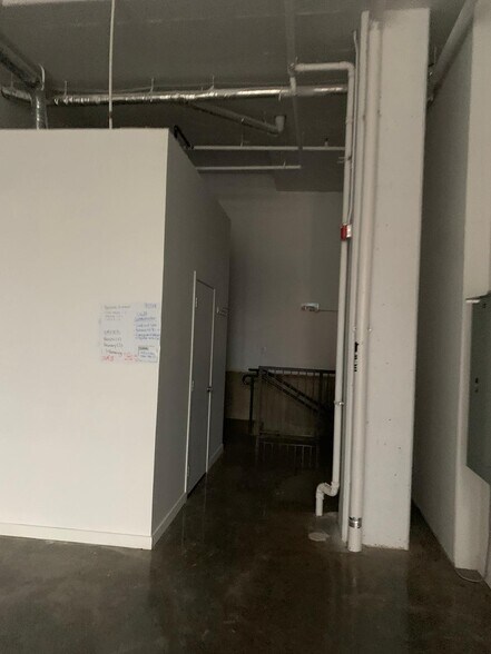 More Photos Of 138 E Hastings St, Vancouver Apartments For Sale