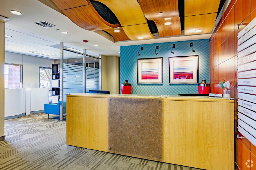 More Photos Of 14301 FNB Pky, Omaha Coworking Space