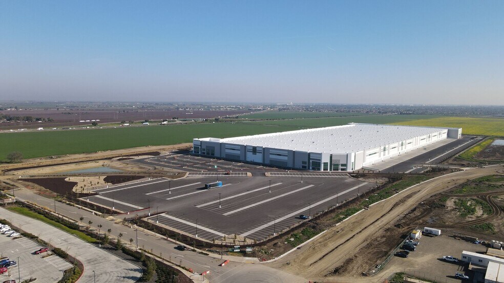 More Photos Of 6389 Hopkins Rd, Tracy Unknown For Lease