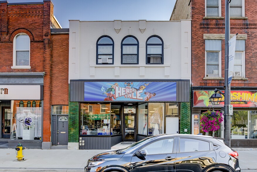 Primary Photo Of 632-634 King St E, Cambridge General Retail For Sale