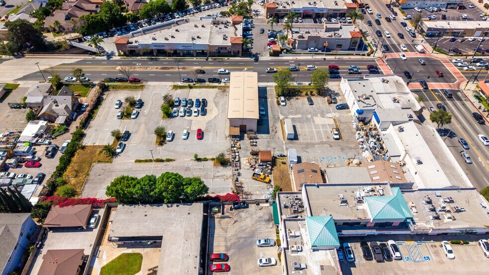 More Photos Of 8614 Valley Blvd, Rosemead Light Distribution For Sale