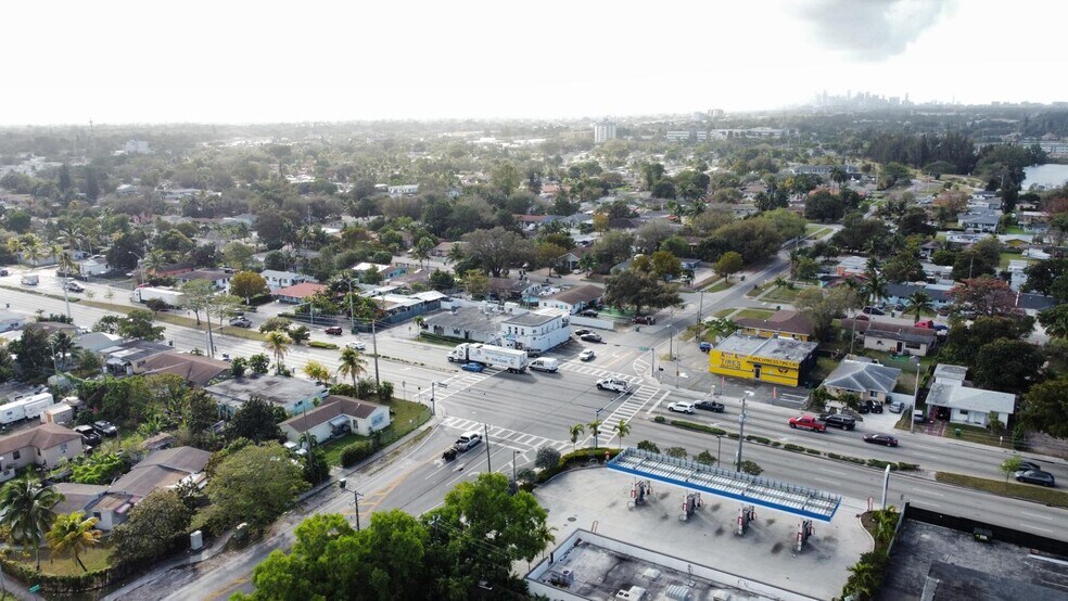 More Photos Of 1186 NW 103rd St, Miami Freestanding For Lease