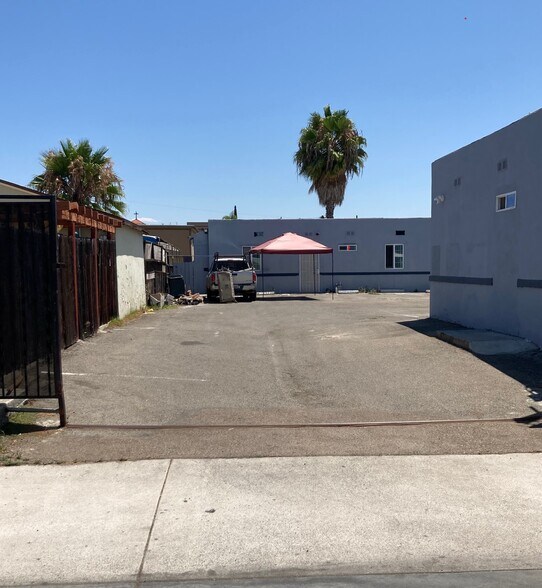 More Photos Of 4224-4228 El Cajon Blvd, San Diego Storefront Retail Residential For Sale