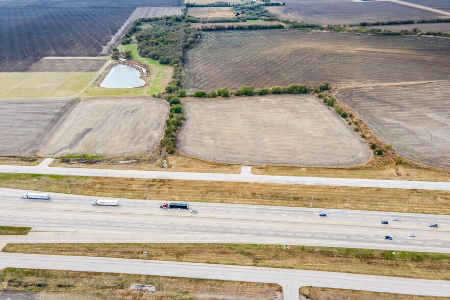 More Photos Of I-35 S, Hillsboro Land For Sale