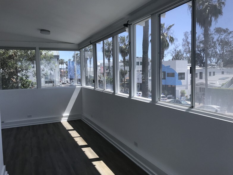 More Photos Of 1413 Abbot Kinney Blvd, Venice Office Residential For Lease