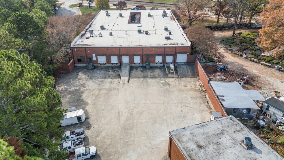 More Photos Of 5830 E Ponce de Leon Ave, Stone Mountain Warehouse For Sale