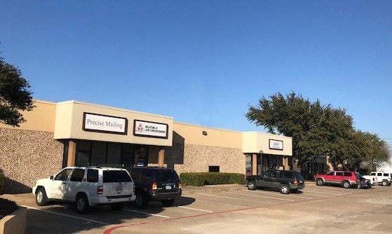 Primary Photo Of 1209 N Ave, Plano Research And Development For Lease