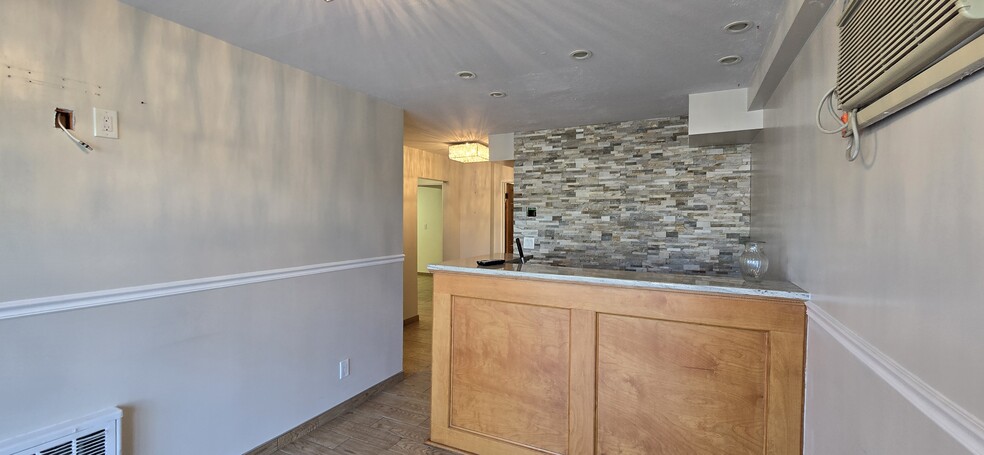 More Photos Of 3232 Francis Lewis Blvd, Flushing General Retail For Lease