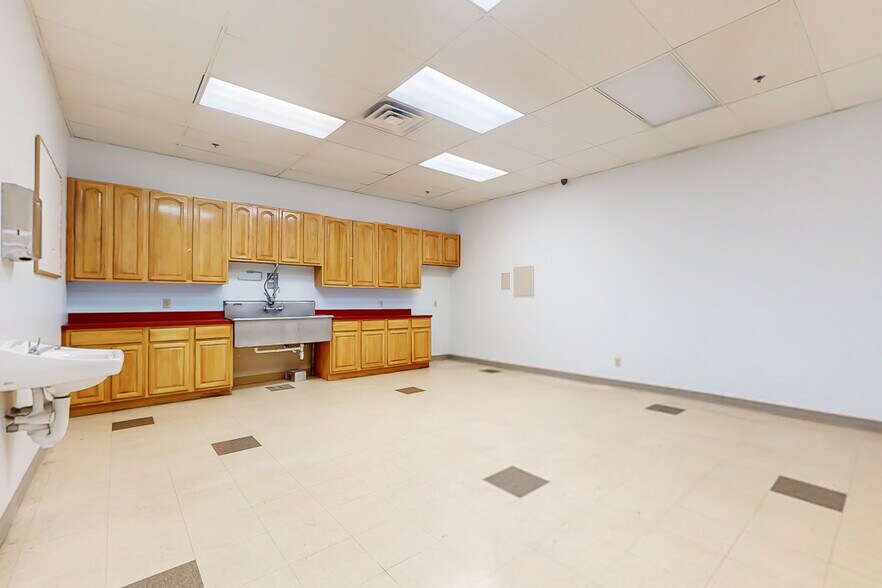 More Photos Of 185 State Route 183, Stanhope Medical For Sale