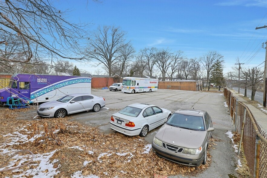 More Photos Of 311 Central Park Ave, Yonkers Specialty For Sale