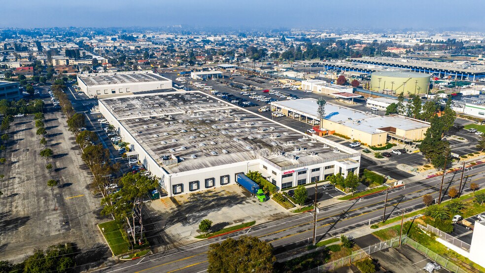 More Photos Of 525 Maple Ave, Torrance Distribution For Lease