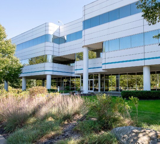 More Photos Of 31500 Solon Rd, Solon Office For Lease