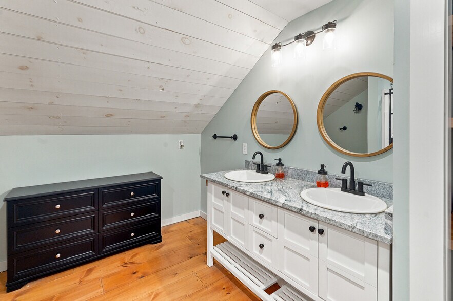 More Photos Of 16 Main St, Plainfield Apartments For Sale