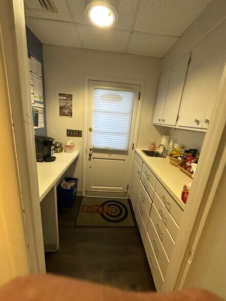 More Photos Of 71 Cedar Ave, Hershey Office For Lease