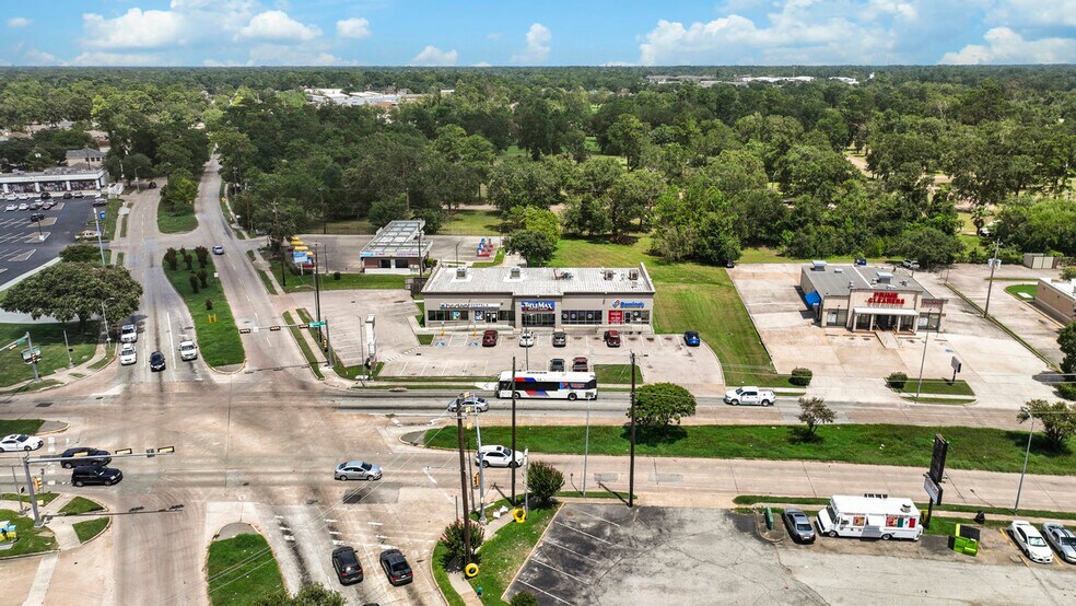 More Photos Of 7270 Antoine Dr, Houston General Retail For Sale