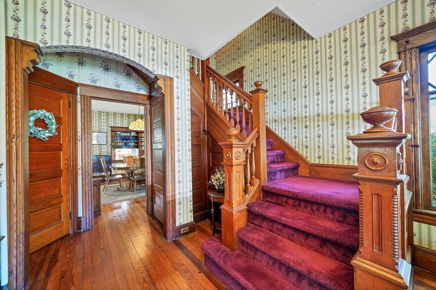More Photos Of 45 Main St, Califon Office Residential For Sale