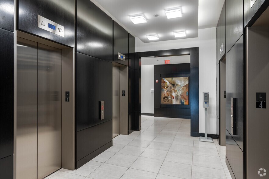 More Photos Of 1700 Rockville Pike, Rockville Office For Lease