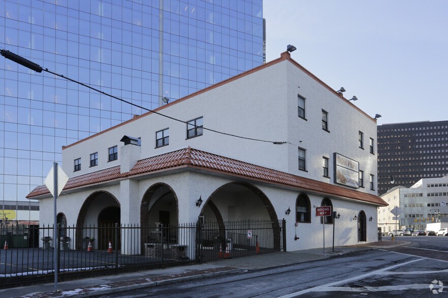 More Photos Of 844 McCarter Highway, Newark Office For Lease