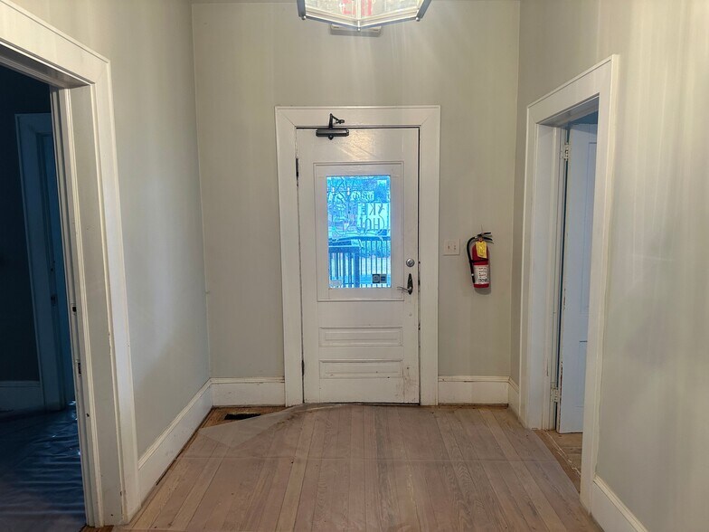More Photos Of 103 Kelly Mill Rd, Cumming Office For Sale