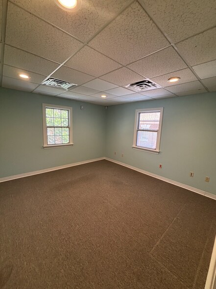 More Photos Of 601-623 Emancipation Hwy, Fredericksburg Medical For Sale