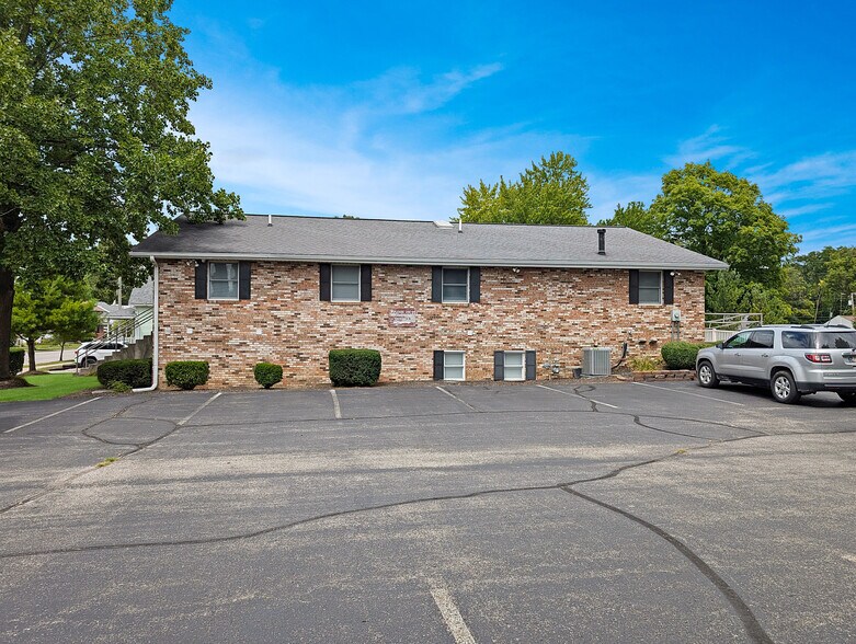 More Photos Of 250 Alhambra Ave, Frankfort Medical For Lease
