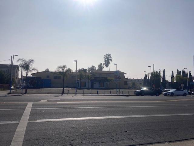 More Photos Of 3300 E Pacific Coast Hwy, Long Beach Auto Dealership For Lease