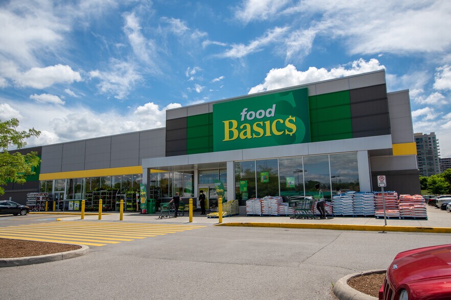 More Photos Of 1105 Kingston Rd, Pickering Unknown For Lease