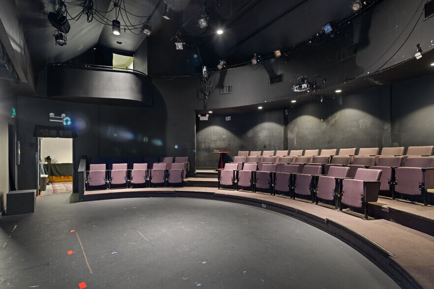 More Photos Of 360 Farmington Ave, Hartford Office Residential For Sale