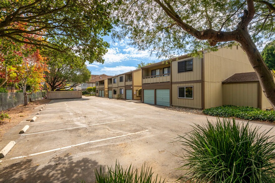 More Photos Of 401 Pine St, Mill Valley Apartments For Sale