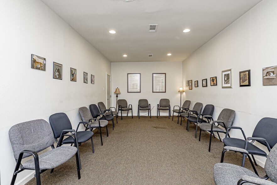 More Photos Of 673 E Airport Ave, Baton Rouge Office Residential For Sale