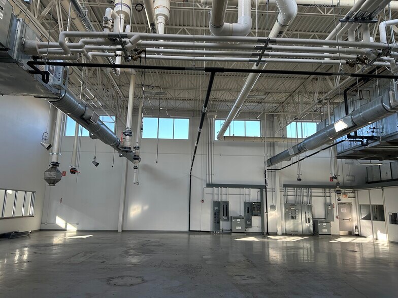 More Photos Of 2976 S 614 Rd, Quapaw Manufacturing For Sale