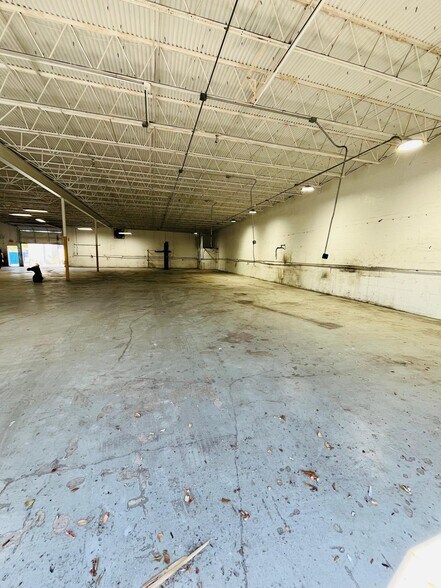 More Photos Of 810 NW 1st Ave, Boca Raton Warehouse For Lease