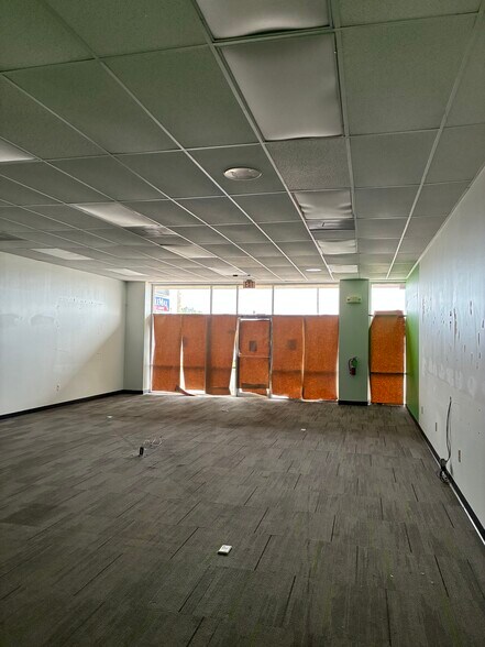 More Photos Of 2408 W Central Ave, El Dorado Unknown For Lease