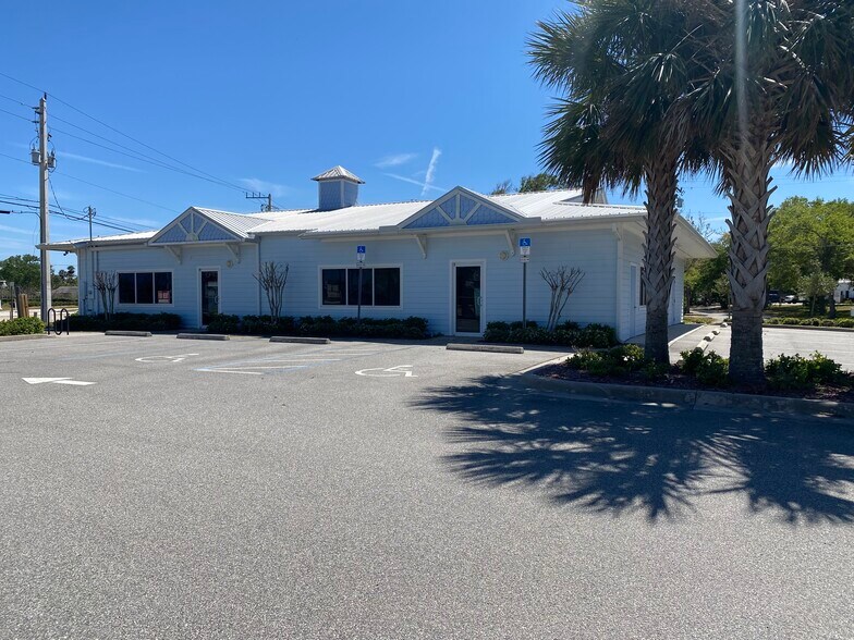 More Photos Of 3670 S Ridgewood Ave, Port Orange Freestanding For Lease