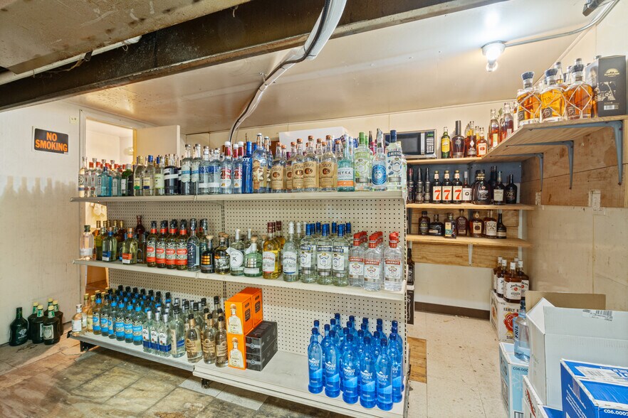 More Photos Of , Eureka Springs Unknown For Sale