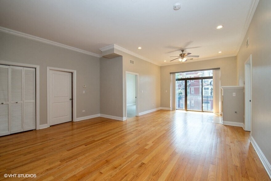 More Photos Of 4651 N Greenview Ave, Chicago Apartments For Lease