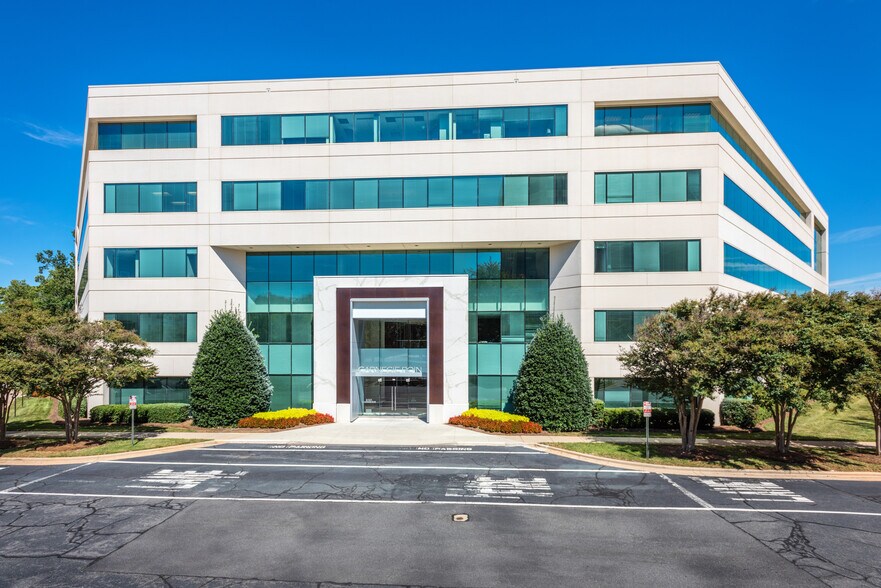 Primary Photo Of 6101 Carnegie Blvd, Charlotte Office For Lease