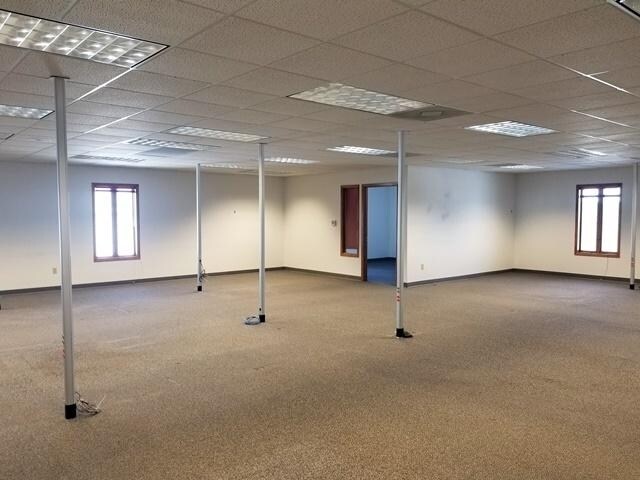 More Photos Of 3600 Downwind Dr, Marshfield Office For Sale